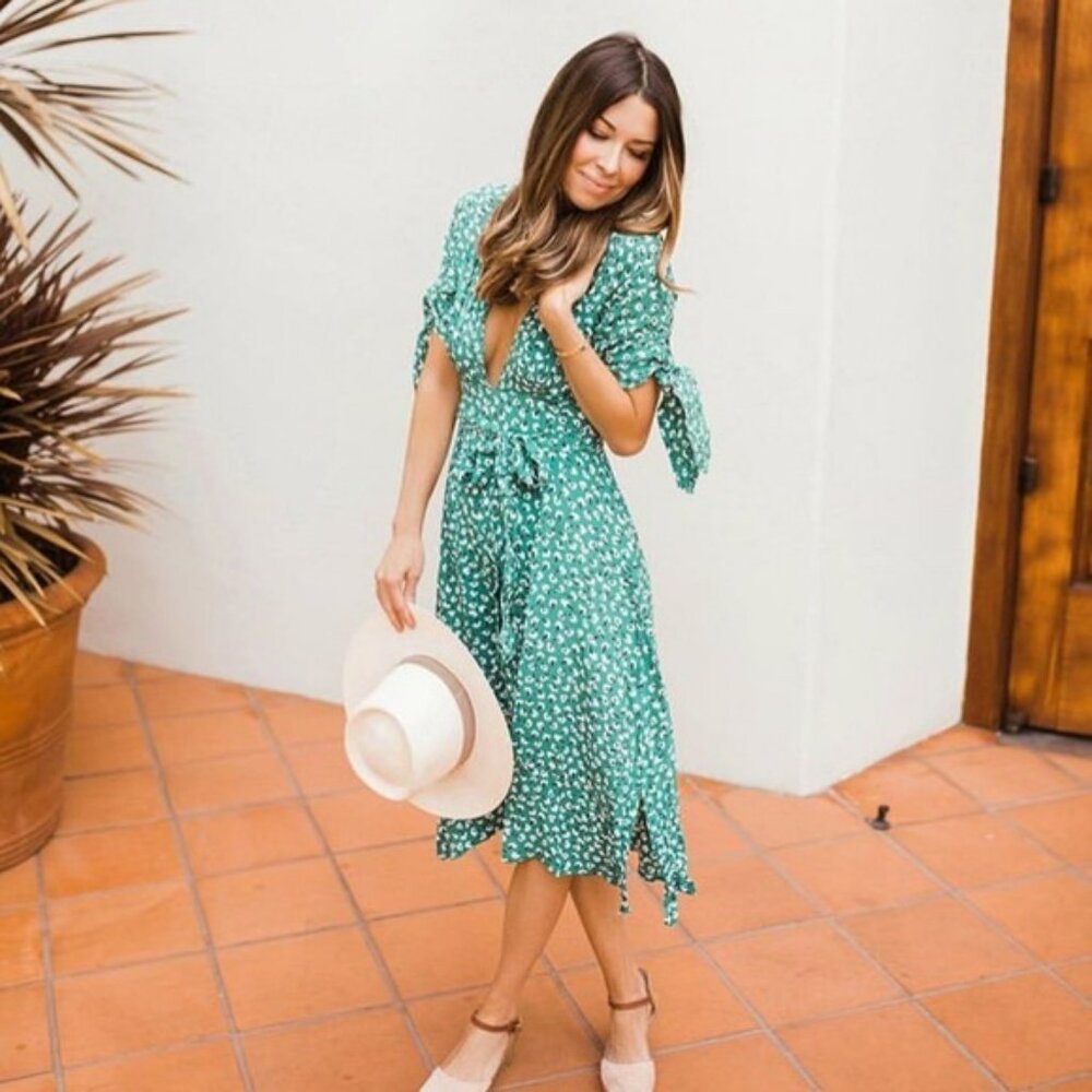 Faithfull The Brand Nina floral print side slits cinched waist midi Dress Sz 4